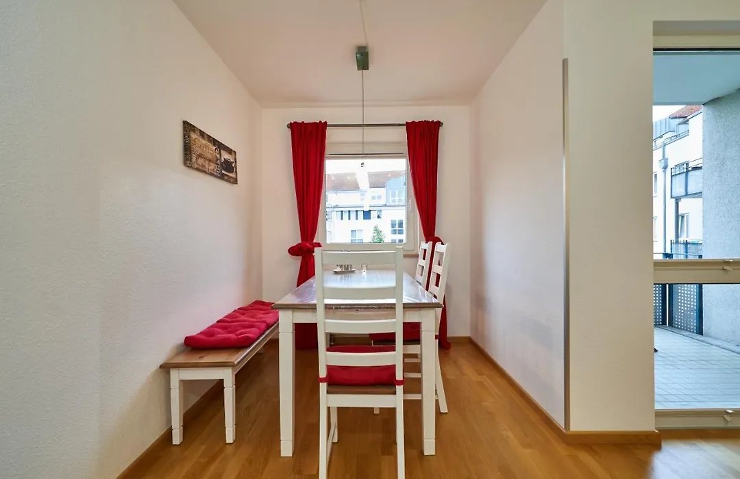 Apartment Sun Balcony Dresden Friedrichstadt-1